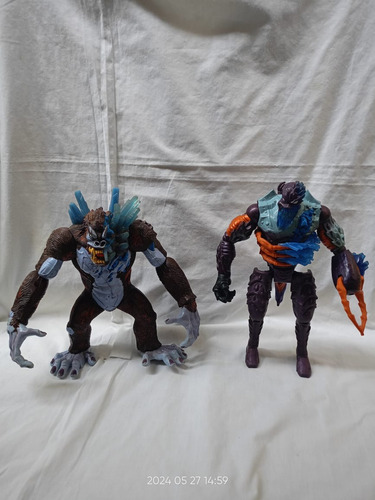 Max Steel Extroyer Ataque De Gorila Y Escorpion Venenoso (Usado)