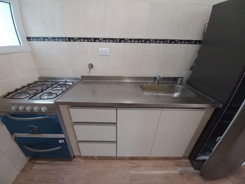 Imagen 13 de 30 de Dos Ambientes Reciclado