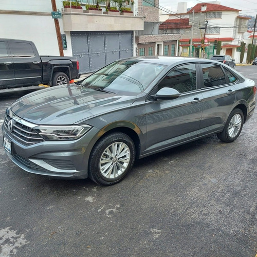 Imagen 1 de 12 de Volkswagen Jetta Comforline 1.4t 2019
