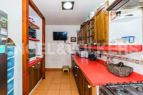 Casa Licenciado Las Peñas- Bremen Metro Plaza Egaña