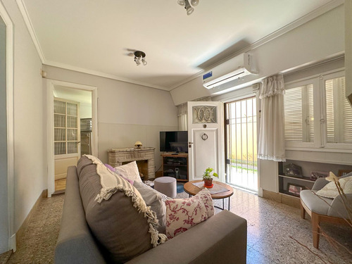 Casa En Venta En Lanús Este