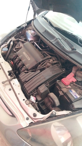 Imagem 6 de 9 de Honda Fit 2006 1.4 Lx 5p