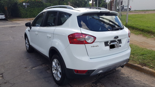 Imagen 9 de 15 de Ford Kuga Titaniun 2.5t 4x4 At