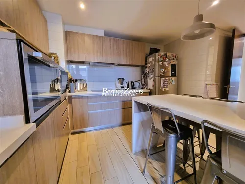 Departamento En Venta De 3 Dorm. En Lo Barnechea 2 Estac.
