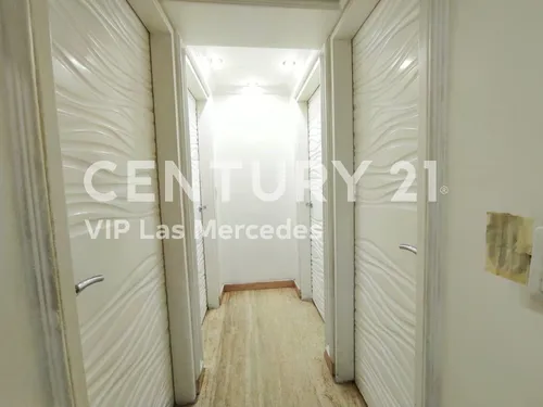 Apartamento En El Paraíso (jm)