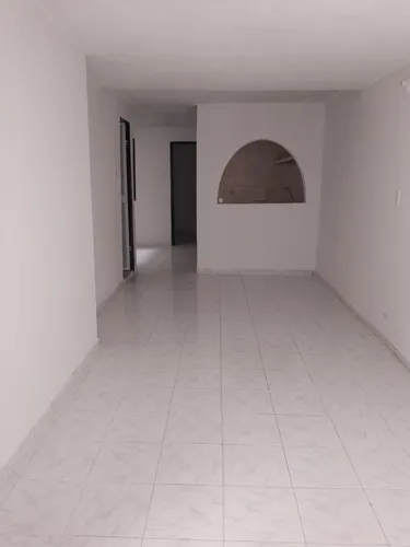 Casa De 3 Aptos Ideal Para Inversion O Vivienda