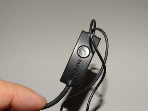 Somente Fones Caixa Manual Celular Samsung E1075 + 2 Brindes