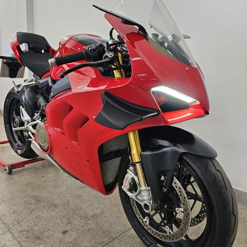 Ducati Panigale V4s 2021