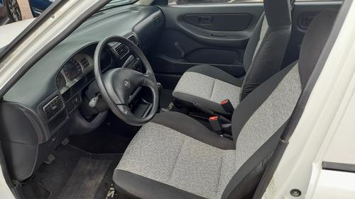 Imagen 12 de 15 de Nissan Tsuru 2016 Manual 4 Cil Standar 1.6 Eng $ 27,800