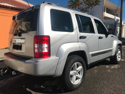 Jeep Cherokee 3.7 Limited 4x4 V6 12v Gasolina 4p Aut Nova!