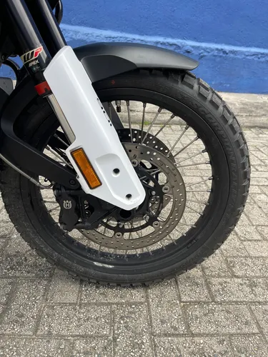 Husqvarna Norden 901 2022