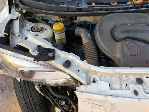 Imagen 23 de 25 de Fiat Uno 1.4 8v