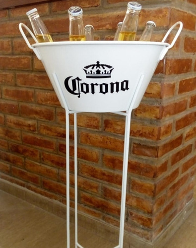 Imagen 3 de 5 de Frapera De Chapa Con Pie Y Logo