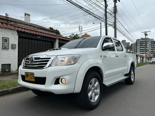 Toyota Hilux 2.5 Mt Diesel 4x2