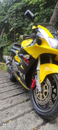 Imagen 15 de 15 de Suzuki Gsxr Srad