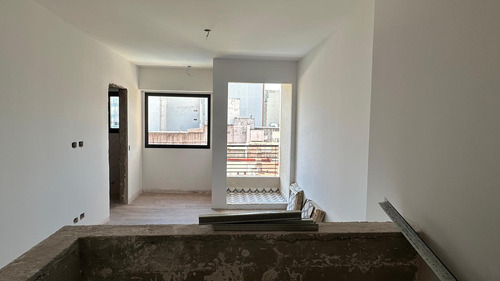 Departamento De 1 Ambiente En Venta - Caballito Sur