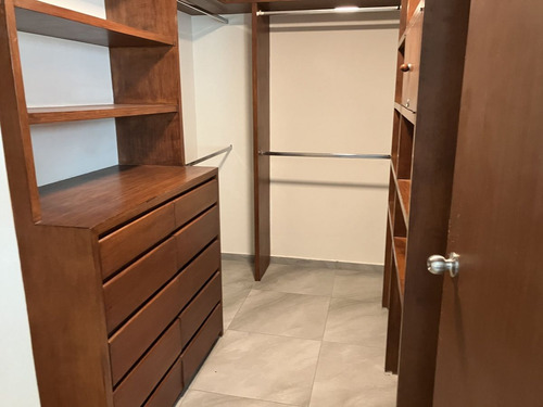 Depto. En Venta En Interlomas