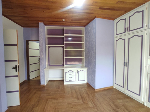 Imagen 13 de 16 de Vendo Resindencia En Encarnacion 185.000 Dolares