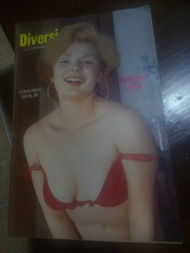 Angelica Chian Portada De Revista Diversión Año-1975