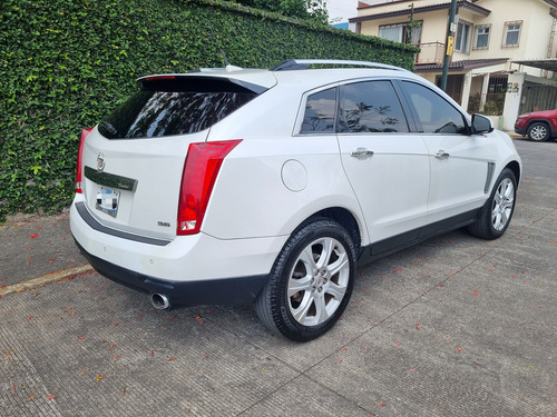 Cadillac SRX 3.6 C At