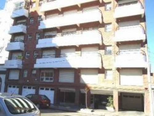 Imagen 2 de 10 de Vendo Departamento De 3 Ambientes Ubicado En La Perla