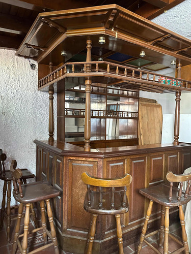 Bar En Madera