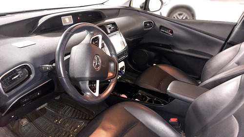Toyota Prius 2018 Sedán Hibrido 29,500kms