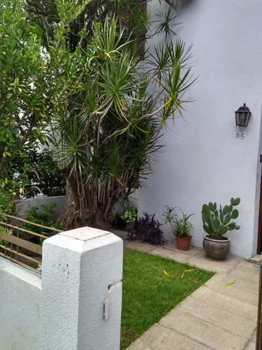 Casa En Venta En Lanús Oeste