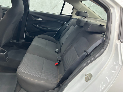 Chevrolet Onix plus 1.0 Lt 4p
