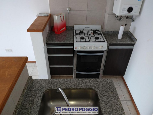 Imagen 3 de 20 de Casa Triplex En La Florida