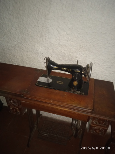 Máquina De Cocer Singer Antigua (Usado)