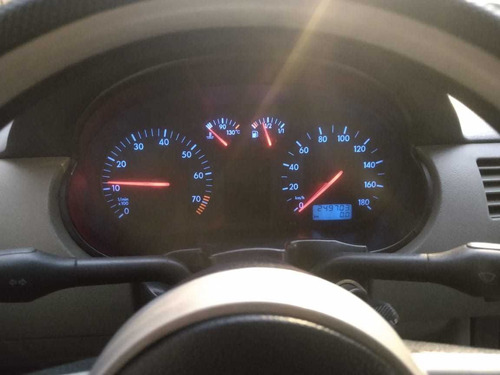 Volkswagen Gol 2000 1.0 16v 5p