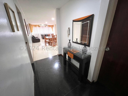 Apartamento En Alquiler, Las Mercedes #25-5812