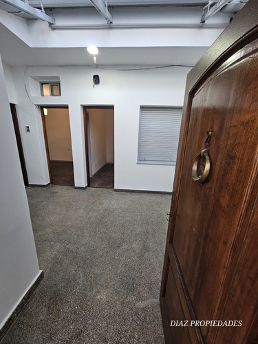 Oportunidad Excelente Ph 3amb En Venta Liniers Barrio Naon