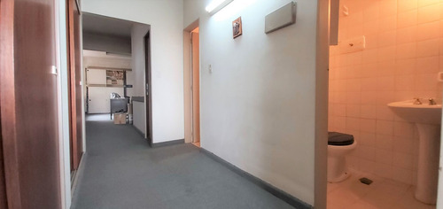Imagen 7 de 30 de Venta Oficina Con 2 Cocheras - Cocina -baño Propio