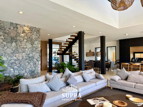 Casa En Venta Puertos Del Lago