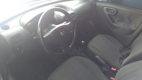Imagem 7 de 7 de Chevrolet Corsa 2012 1.4 Maxx Econoflex 5p