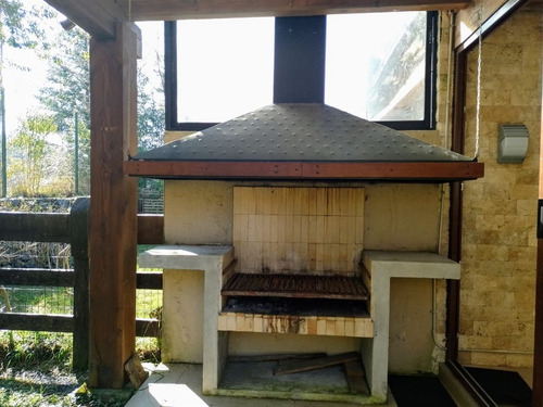 Imperdible Casa 3d/2b A Minuntos Del Centro Pucón