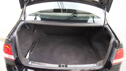 Imagem 8 de 12 de Chevrolet Classic 1.0 Mpfi Ls 8v 2011