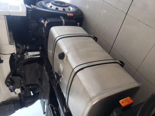 Imagen 9 de 15 de Iveco Hi Way 440cv 6x2 Dp