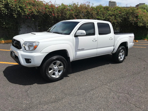 Imagen 9 de 15 de Toyota Tacoma Trd 4x4 Blindada 5 Plus 2015 Impecable!!!