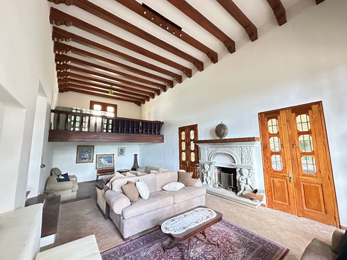 Casa En Venta En La Lagunita