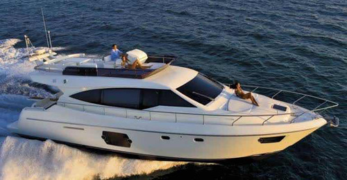 Ferretti 530 Ano 2011  Ñ Schaefer Azimut Intermarine 