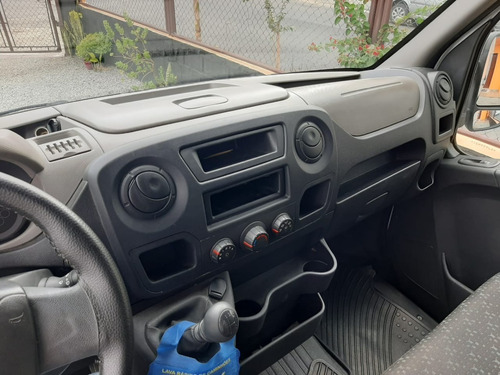 Renault Master Bau