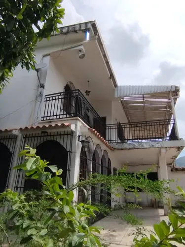 Md Casa En La Urb Trigal Sur
