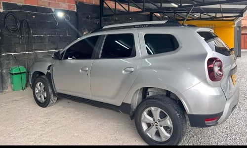 Renault Duster 1.3 Intense Cvt