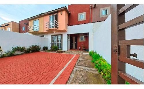 Casa En Venta En Villa Toscana, Frente Al Parque Toluca 2000 Que Debes Conocer