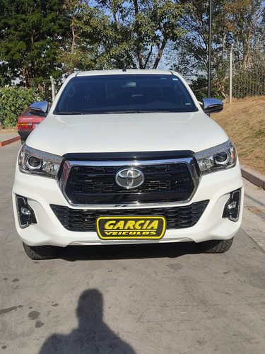 Imagem 4 de 9 de Toyota Hilux 2.8 Srx 50th Anniversary Cab. Dupla 4x4 Tdi