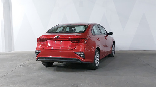Kia Forte 2.0 L