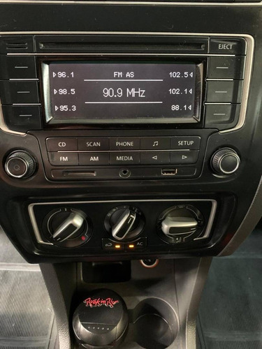 Volkswagen Fox 1.6 Mi Rock In Rio 8v Flex 4p Manual